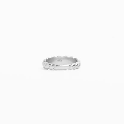 Sienna Croissant Ring - 925 Sterling Silver